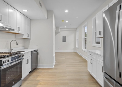 1546 Chapel Street - Photo 1