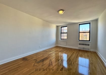 East 17th Street x Beverly Rd  - Photo 1