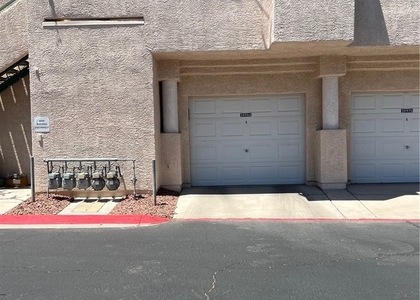 7450 S Eastern Avenue - Photo 1