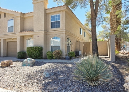 2817 Crystal Lantern Drive - Photo 1