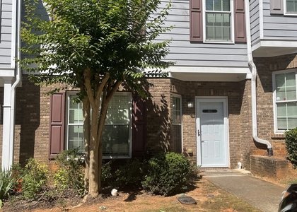 4911 Walden Lake Square - Photo 1