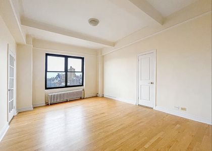 2nd Avenue - Photo 1