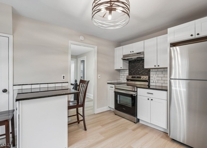25 Atno Ave - Photo 1