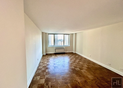 East 71st Street - Photo 1