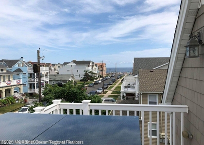115 15th Avenue - Photo 1
