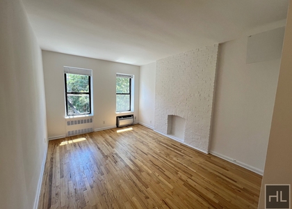 East 83 Street - Photo 1