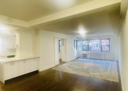 20 Beekman Place, 3D - Photo 1