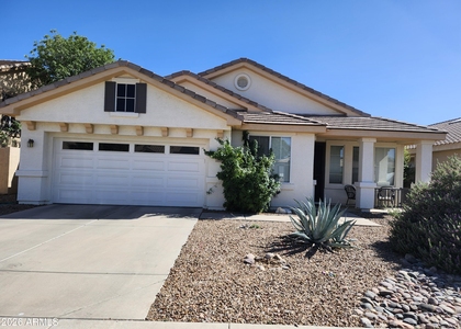 7033 W Irma Lane - Photo 1