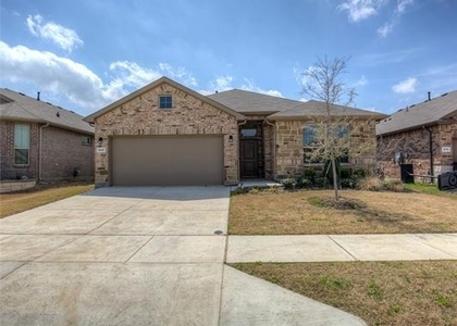 820 Greenford Manor - Photo 1
