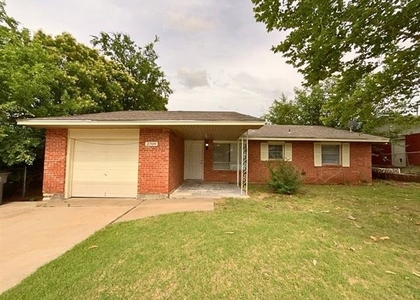 2709 Nw Hilltop Drive - Photo 1