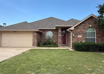 929 Mesa Vista Drive - Photo 1