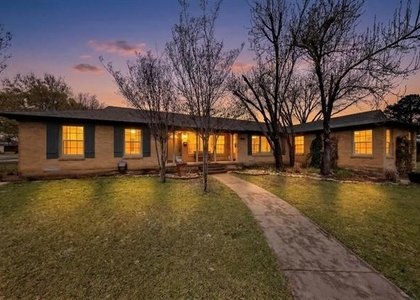 1707 Mariposa Drive - Photo 1
