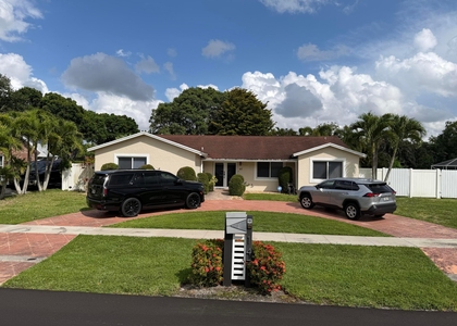 147 Alcazar Street - Photo 1