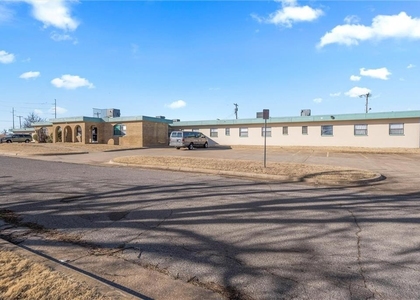 1215 Ne 34th Street - Photo 1