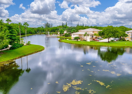 600 N Crestwood Ct Court N - Photo 1