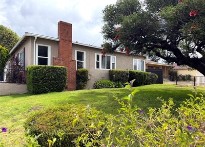 3082 Thurin Avenue - Photo 1
