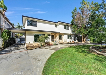 1801 Buckingham Road - Photo 1