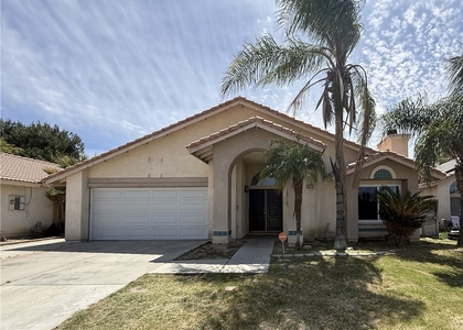 1084 E Evans Street - Photo 1