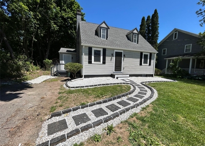 32 Reimer Avenue - Photo 1