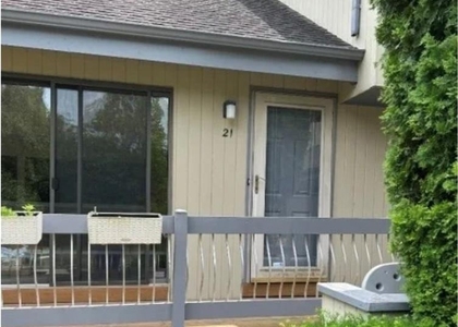 21 Woodhill Street - Photo 1