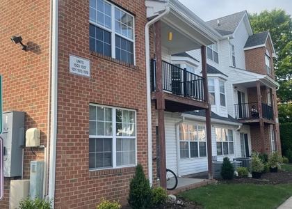 1503 Plymouth Road - Photo 1