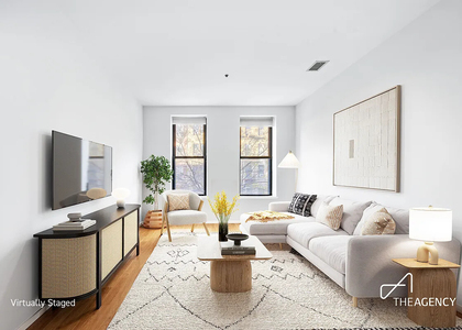 118 Greenpoint Avenue - Photo 1