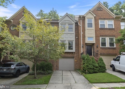 3915 Green Look Court - Photo 1