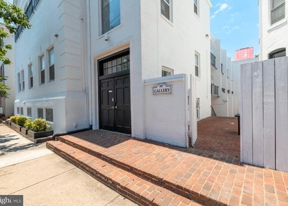207 S Patrick Street - Photo 1