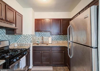 539 N 33rd Street - Photo 1
