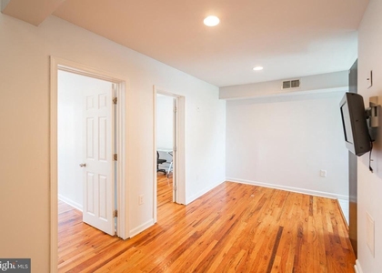 1116 Pine Street - Photo 1
