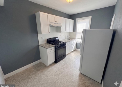 2640 S Robinson Street - Photo 1