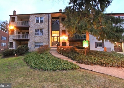414 Drummers Lane - Photo 1