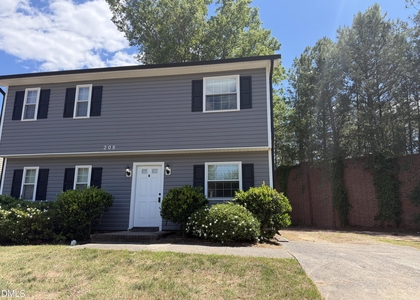 208 Bridgefield Place - Photo 1