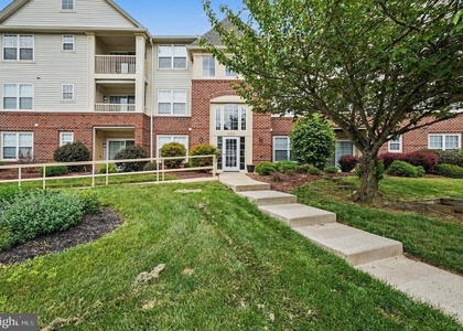 300 Tall Pines Court - Photo 1