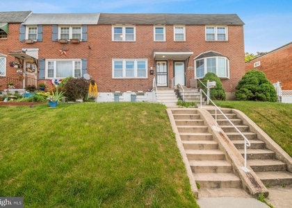 643 47th Street - Photo 1