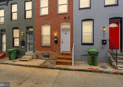 713 N Duncan Street - Photo 1
