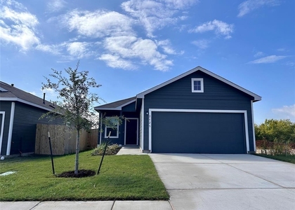 2525 Willkomen Way - Photo 1