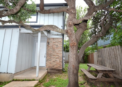 1202 Southport Dr - Photo 1