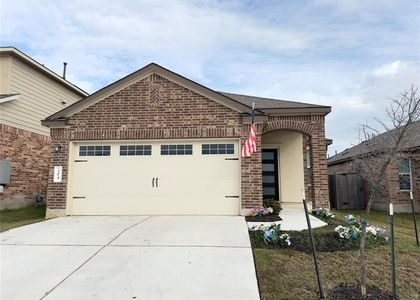 104 Milliner Loop - Photo 1