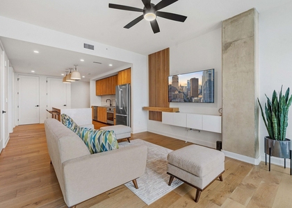 84 N East Ave - Photo 1