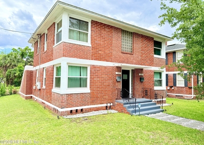 2002 Ernest Street - Photo 1