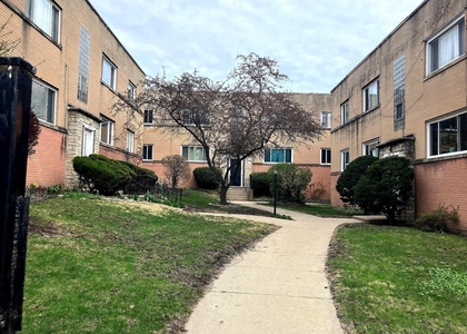 1706 W Jarvis Avenue - Photo 1