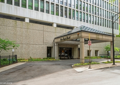 1 E Scott Street - Photo 1