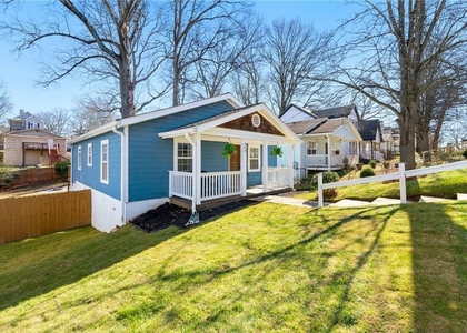 954 Fern Avenue Se - Photo 1
