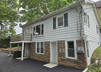 16 Riverview Street - Photo 1