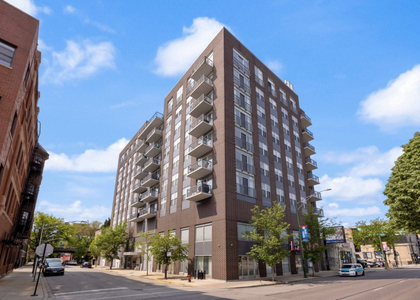 1546 N Orleans Street - Photo 1