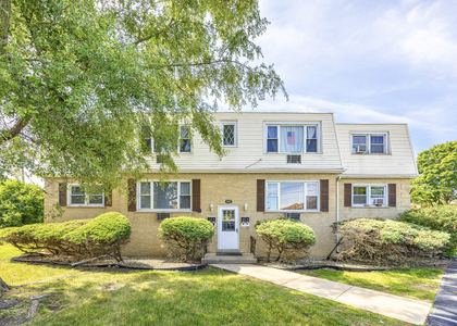4601 Vernon Avenue - Photo 1