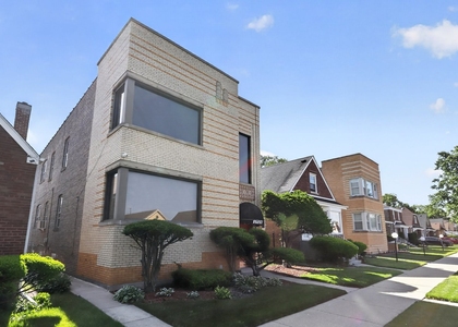 11207 S Emerald Avenue - Photo 1