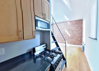 330 East 100th Street - Photo 1