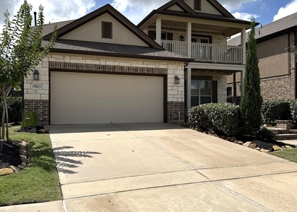 15823 Vanderpool River Drive - Photo 1